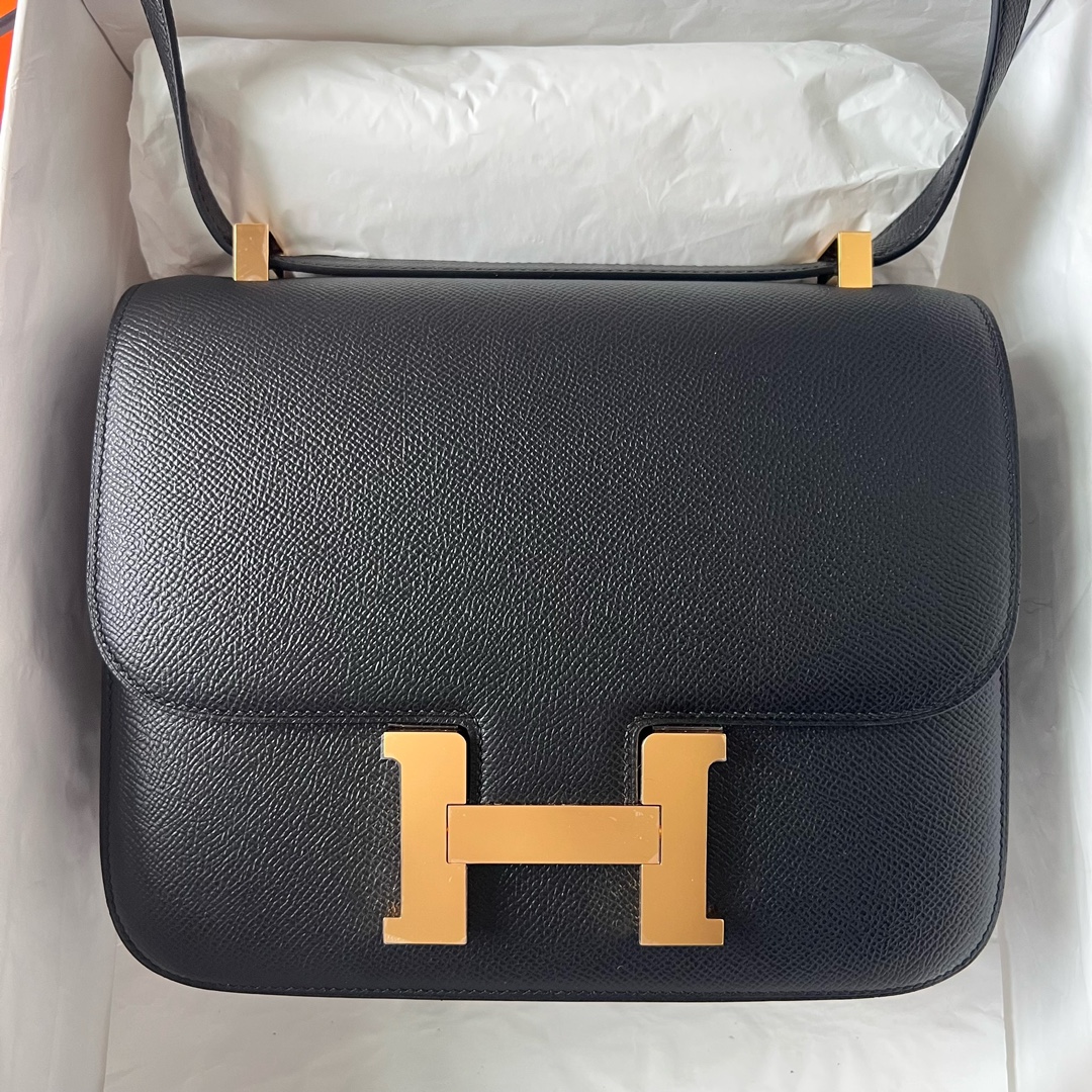 Hermes Constance 24cm Shoulder Bag In Black Epsom Leather